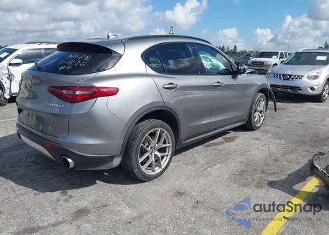 2018 Alfa Romeo Stelvio Ti Sport Awd from USA, damaged, VIN ZASFAKNN0J7B60841